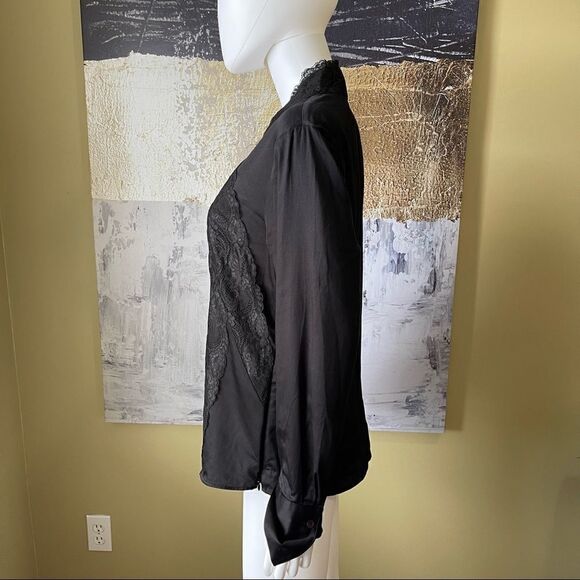 Antonio Milani Black Lace Front V-Neck Blouse - Picture 4 of 9